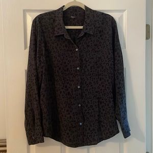 Rails Silk Charcoal Leopard Button Down Size L